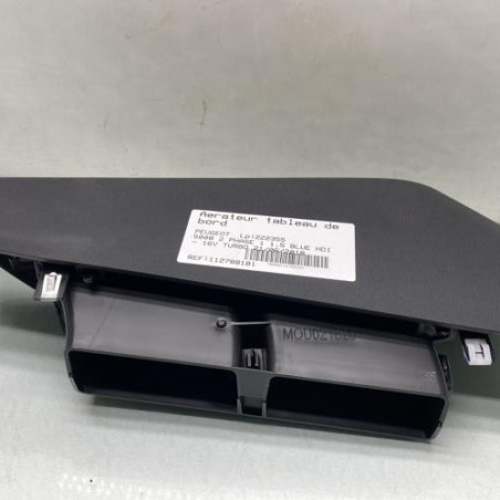 Aerateur tableau de bord PEUGEOT 5008 2
