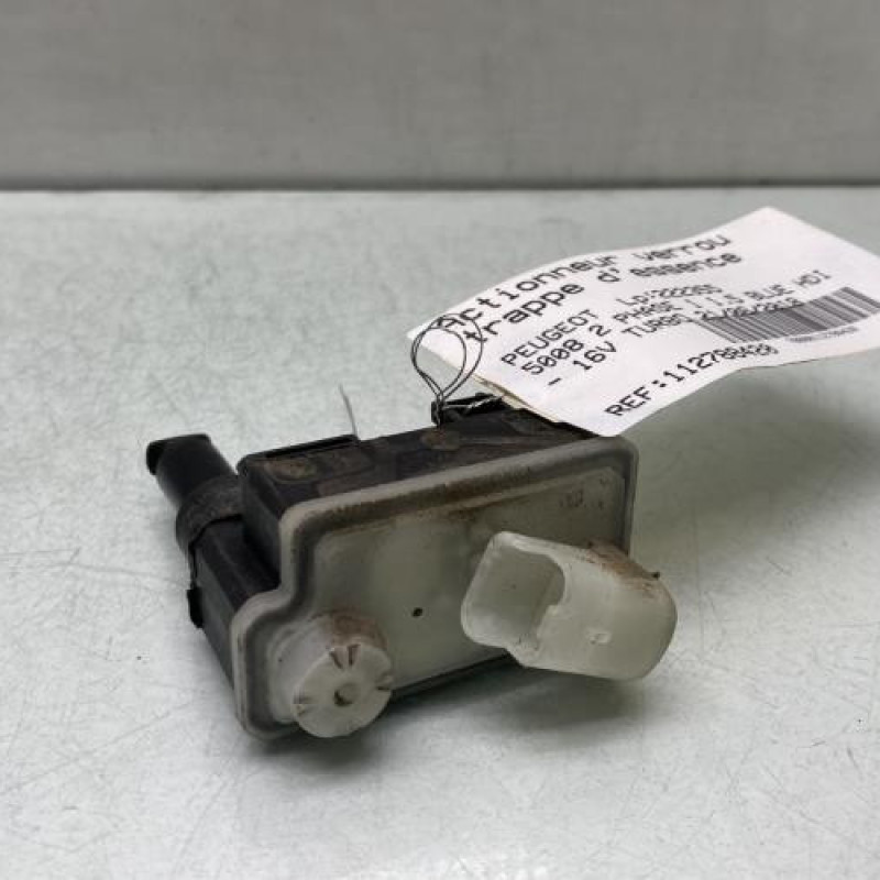 Actionneur verrou trappe d'essence PEUGEOT 5008 2 Photo n°1