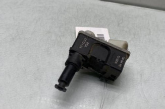 Actionneur verrou trappe d'essence PEUGEOT 5008 2