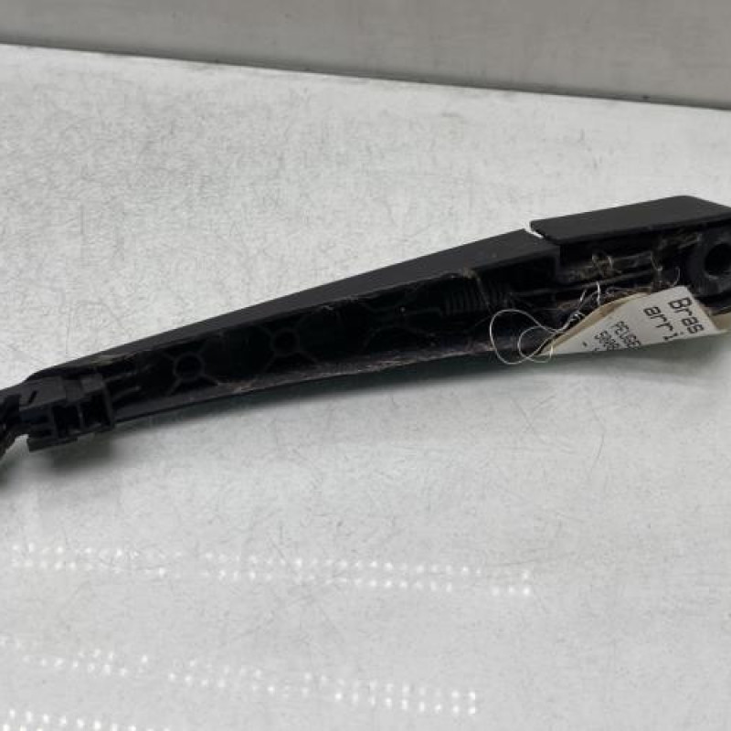 Bras essuie glace arriere PEUGEOT 5008 2 Photo n°2