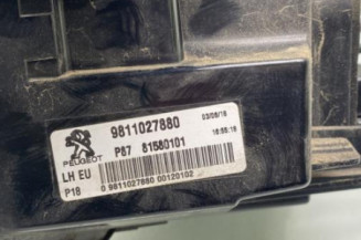 Feu arriere secondaire gauche (feux) PEUGEOT 5008 2