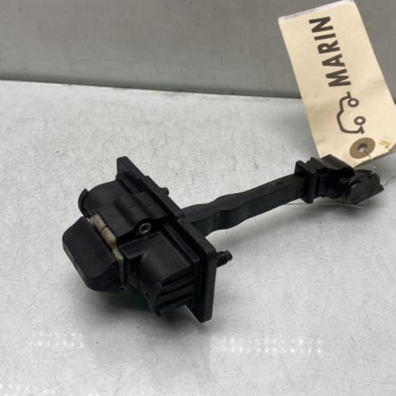 Arret de porte avant gauche PEUGEOT 5008 2 Photo n°1