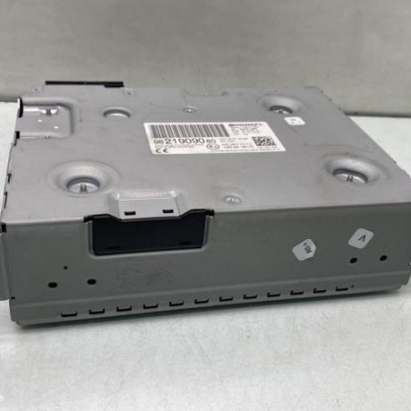 Autoradio d'origine PEUGEOT 5008 2 Photo n°1