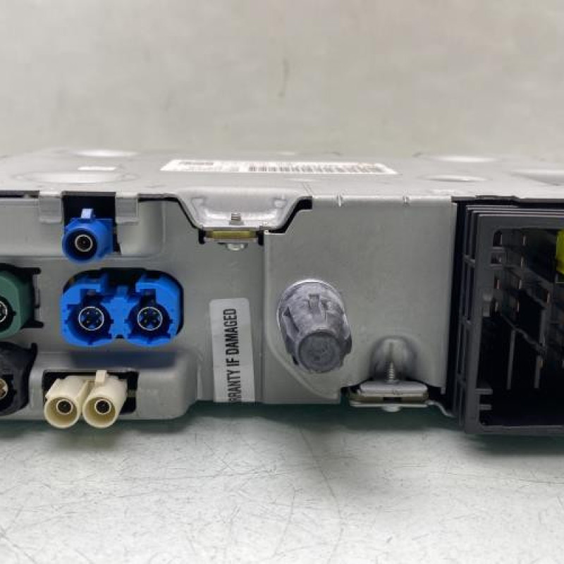 Autoradio d'origine PEUGEOT 5008 2 Photo n°3