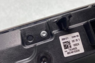 Bouton de warning PEUGEOT 5008 2