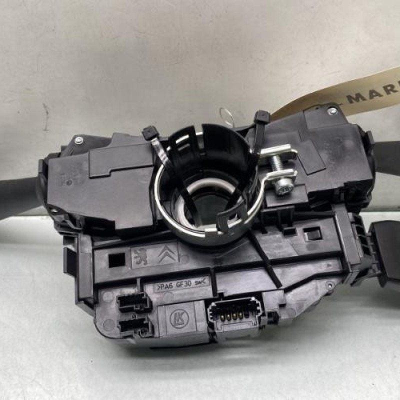 Com (Bloc Contacteur Tournant+Commodo Essuie Glace+Commodo Phare) PEUGEOT 5008 2 Photo n°5