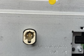 Ecran GPS PEUGEOT 5008 2