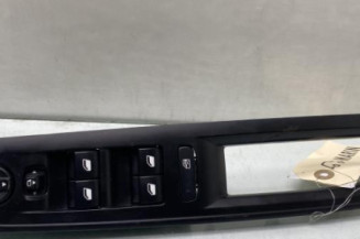 Interrupteur de leve vitre avant gauche PEUGEOT 5008 2 Photo n°1