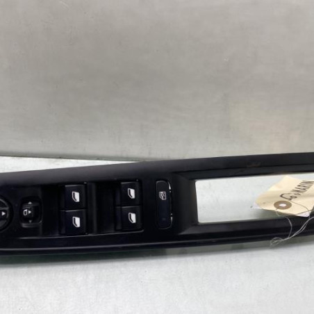 Interrupteur de leve vitre avant gauche PEUGEOT 5008 2 Photo n°1