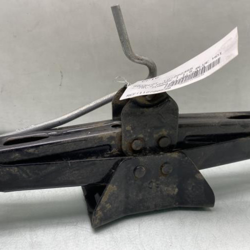 Cric PEUGEOT 5008 2 Photo n°2