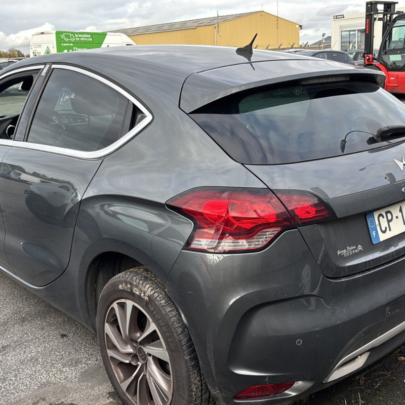 CITROEN DS4 PHASE 1 1.6 HDI - 8V TURBO Photo n°6