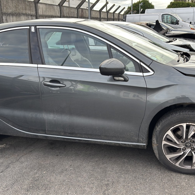 CITROEN DS4 PHASE 1 1.6 HDI - 8V TURBO Photo n°10