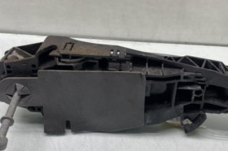 Poignee porte avant gauche PEUGEOT 5008 2