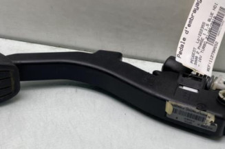 Pedale d'embrayage PEUGEOT 5008 2 Photo n°1