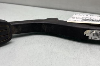 Pedale d'embrayage PEUGEOT 308 2 Photo n°1