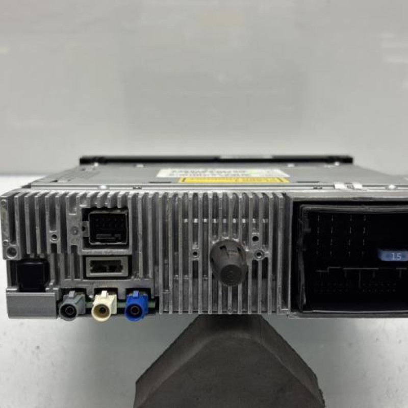 Autoradio d'origine PEUGEOT 5008 1 Photo n°4