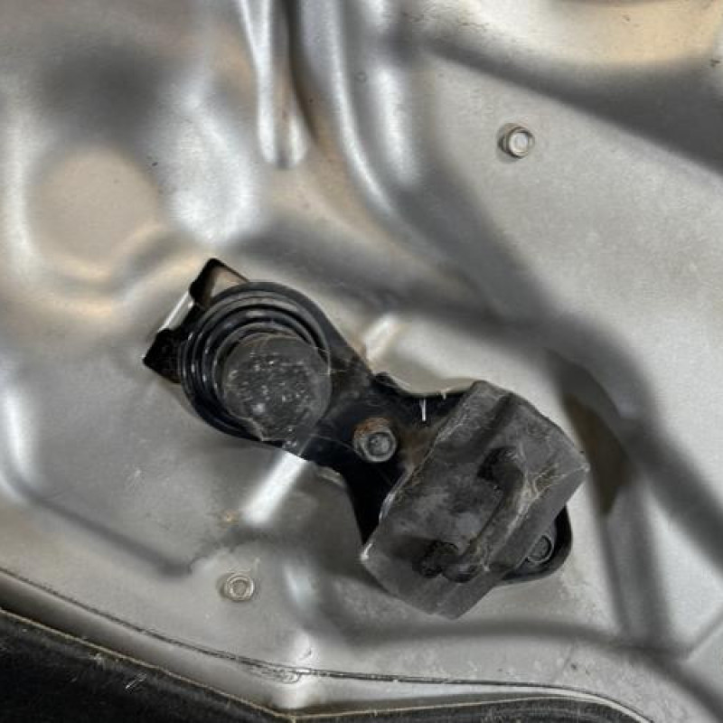 Capot MERCEDES CLASSE E 211 Photo n°6