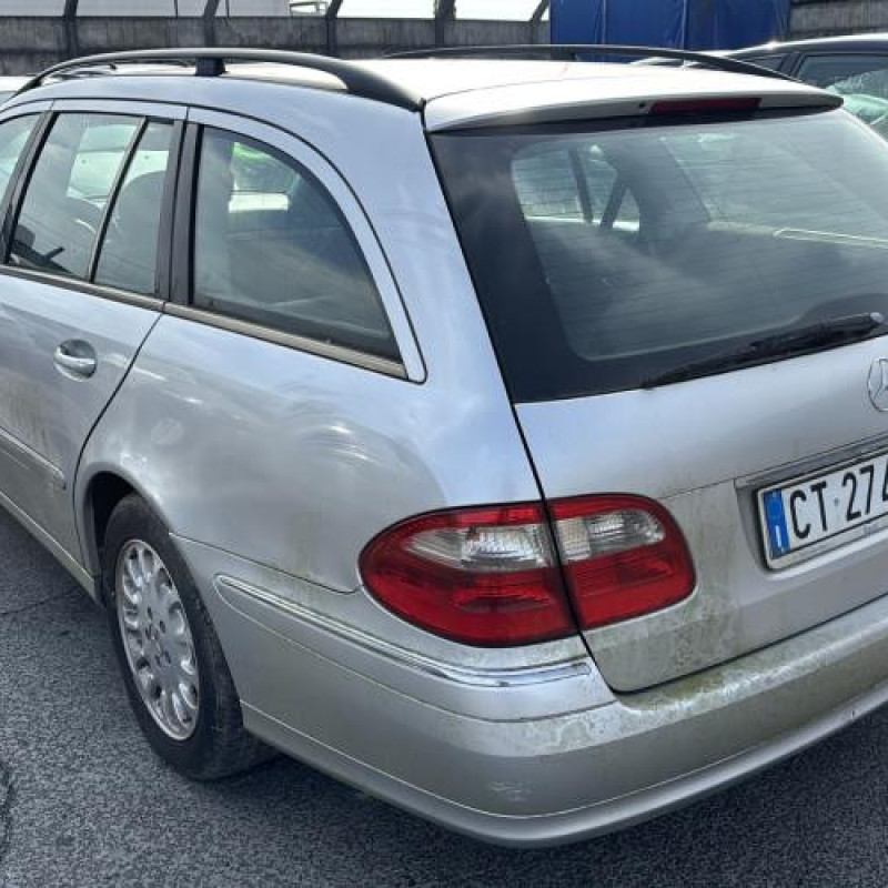 Capot MERCEDES CLASSE E 211 Photo n°15