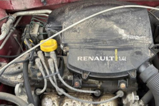 Capot DACIA SANDERO 1