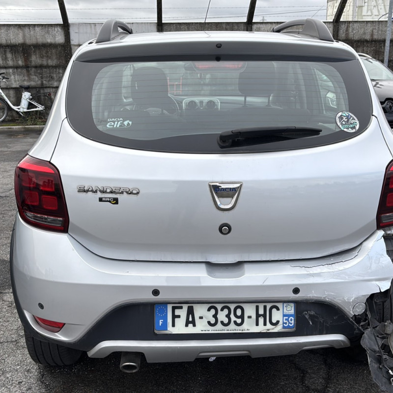DACIA SANDERO 2 PHASE 2 STEPWAY 1.5 BLUE DCI - 8V TURBO Photo n°5