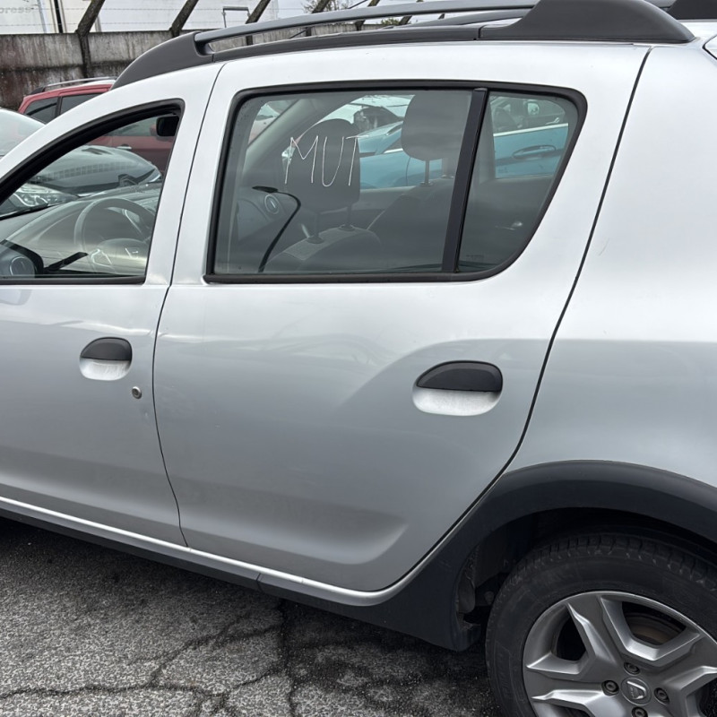 DACIA SANDERO 2 PHASE 2 STEPWAY 1.5 BLUE DCI - 8V TURBO Photo n°7