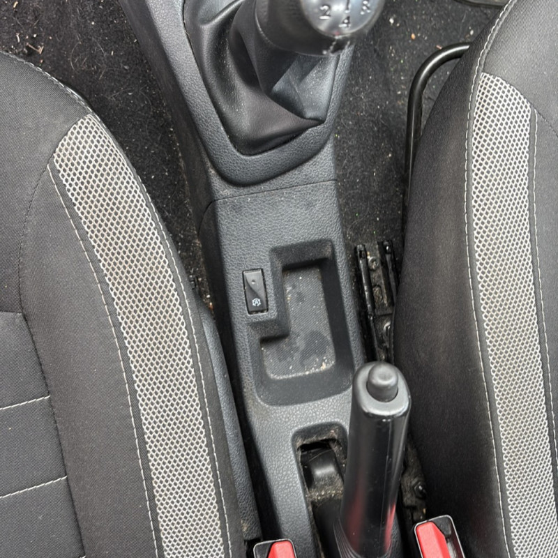 DACIA SANDERO 2 PHASE 2 STEPWAY 1.5 BLUE DCI - 8V TURBO Photo n°19