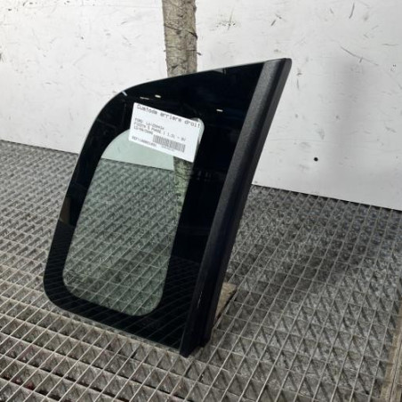 Custode arriere droit FORD FIESTA 5