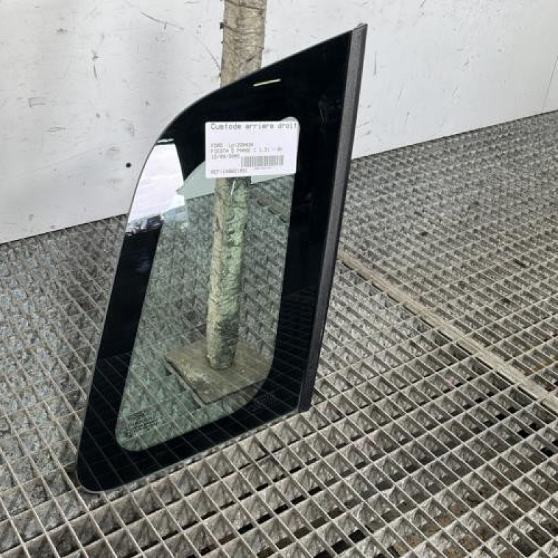 Custode arriere droit FORD FIESTA 5 Photo n°3