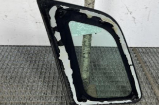 Custode arriere droit FORD FIESTA 5