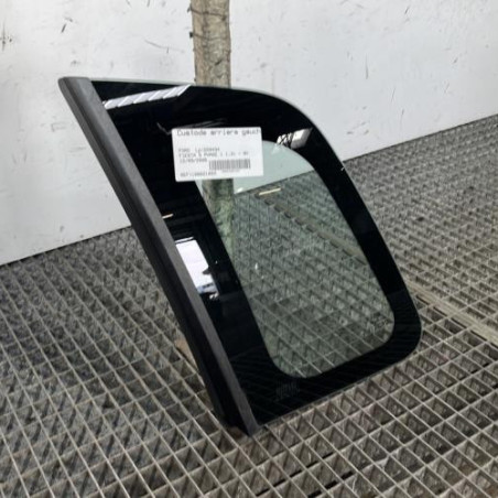 Custode arriere gauche FORD FIESTA 5