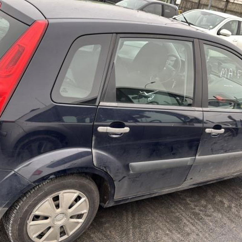 Custode arriere gauche FORD FIESTA 5 Photo n°10