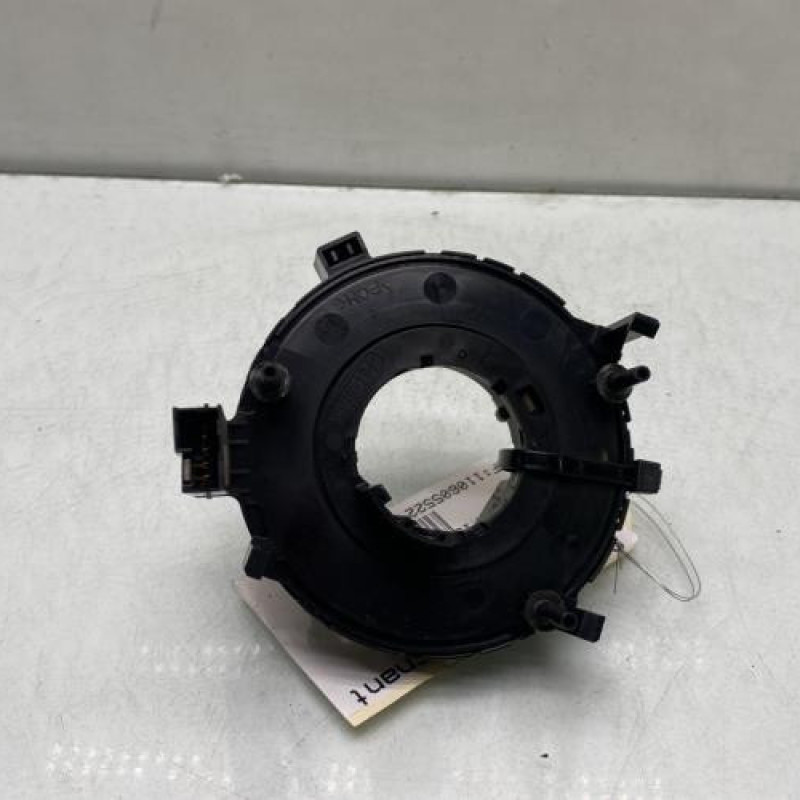 Contacteur tournant VOLKSWAGEN PASSAT 4 Photo n°3