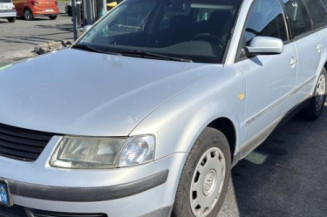 Contacteur tournant VOLKSWAGEN PASSAT 4