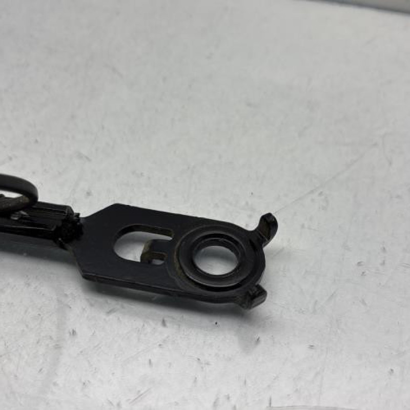 Attache ceinture avant gauche PEUGEOT 5008 1 Photo n°2