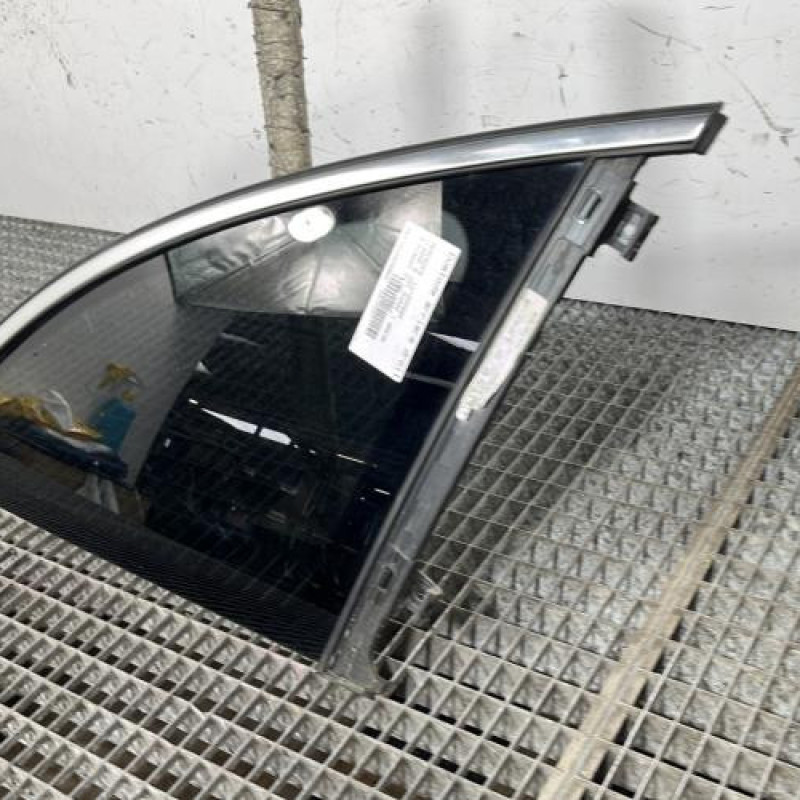 Custode arriere droit MERCEDES CLASSE R 251 Photo n°3