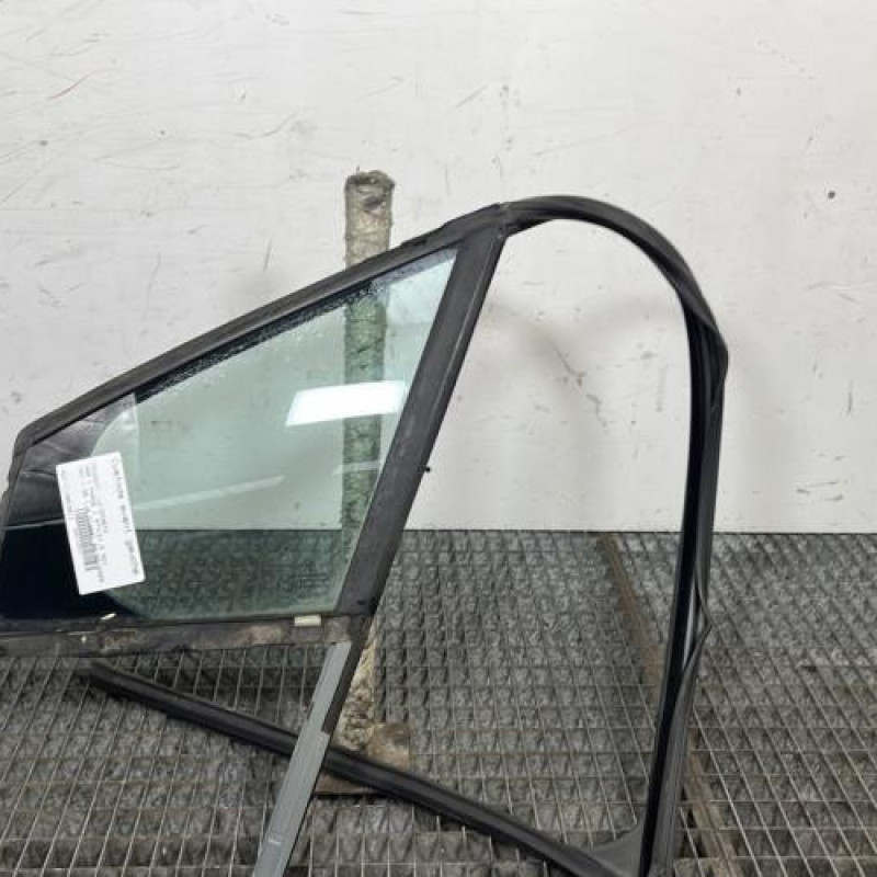 Custode avant gauche (porte) PEUGEOT 308 1 Photo n°1