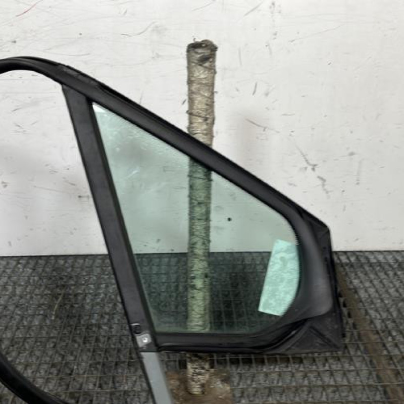 Custode avant gauche (porte) PEUGEOT 308 1 Photo n°4