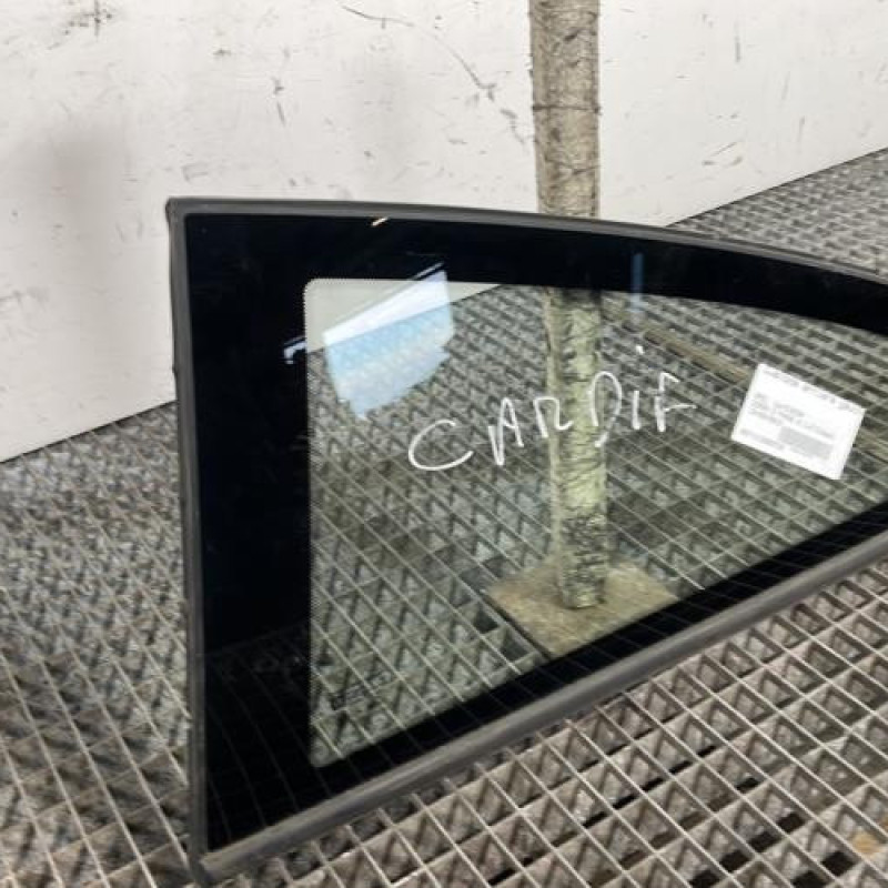 Custode arriere gauche OPEL CORSA D Photo n°2