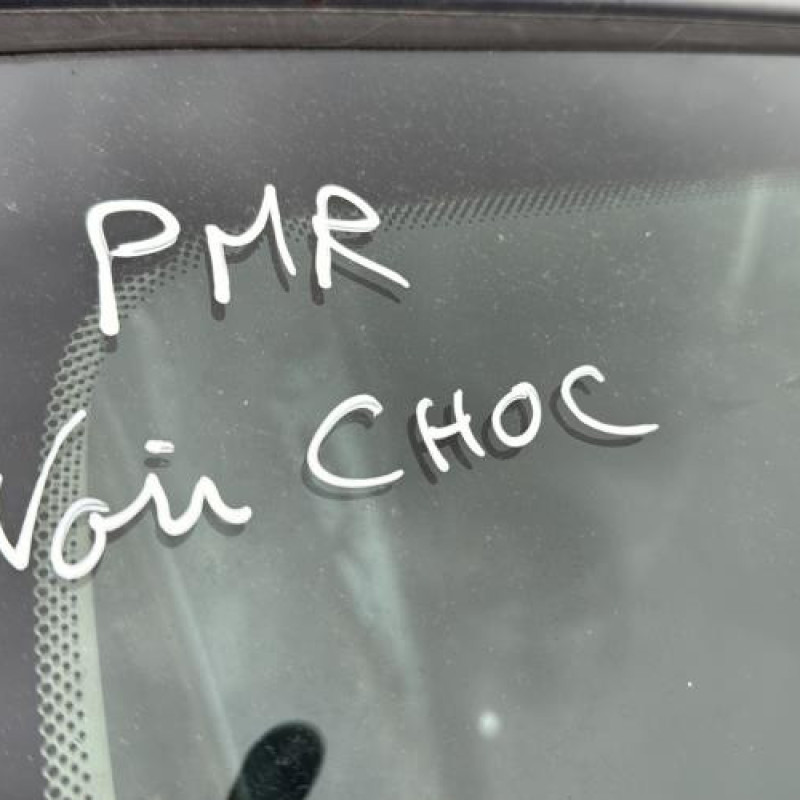 Attache ceinture arriere droit RENAULT CLIO 3 Photo n°13