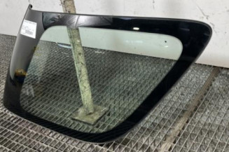 Custode arriere droit TOYOTA RAV4 2