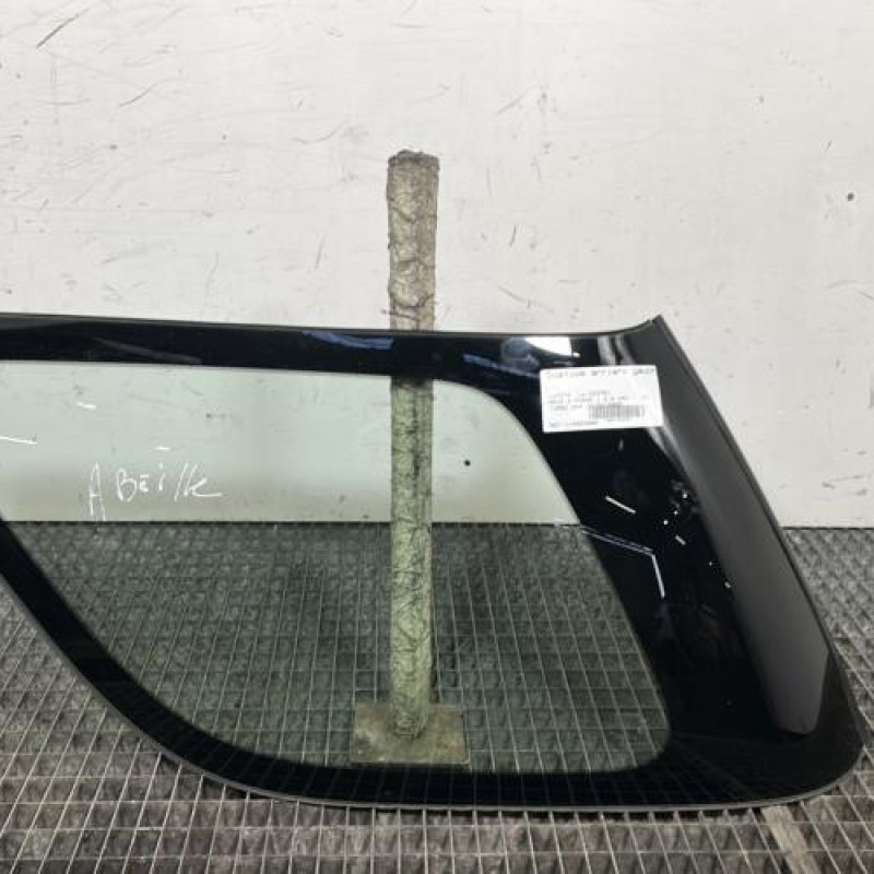 Custode arriere gauche TOYOTA RAV4 2 Photo n°1