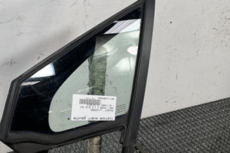 Custode avant gauche (porte) PEUGEOT 208 1