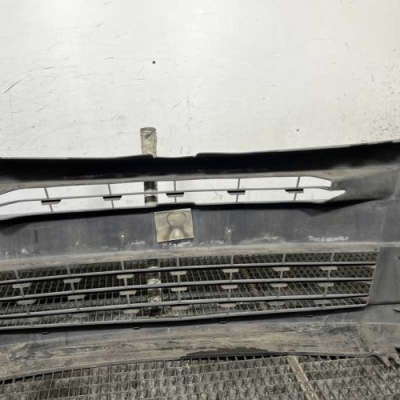 Pare choc avant RENAULT MASTER 2 Photo n°6