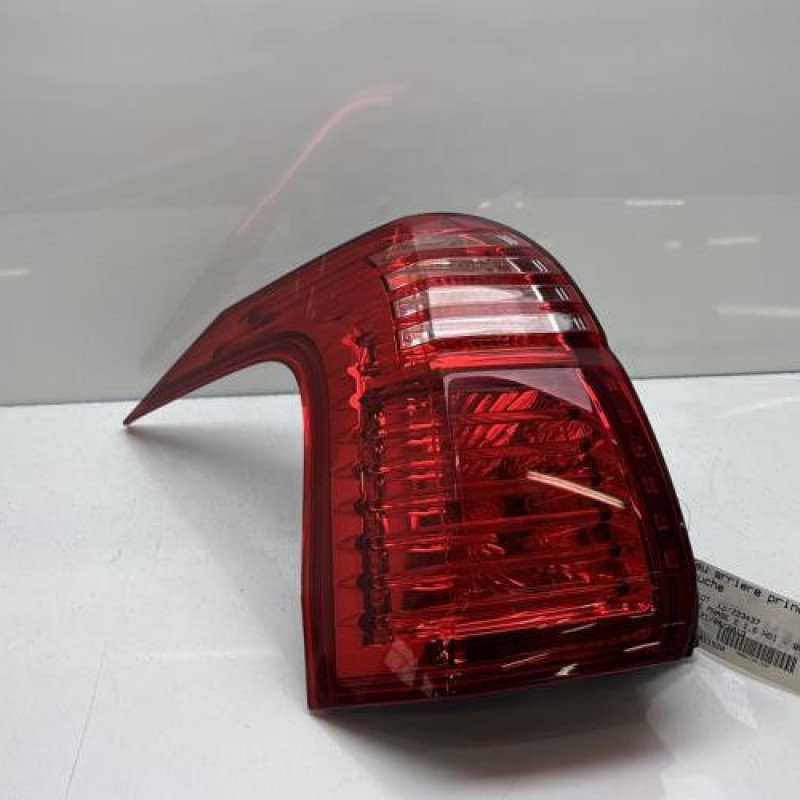 Feu arriere principal gauche (feux) PEUGEOT 5008 1 Photo n°1