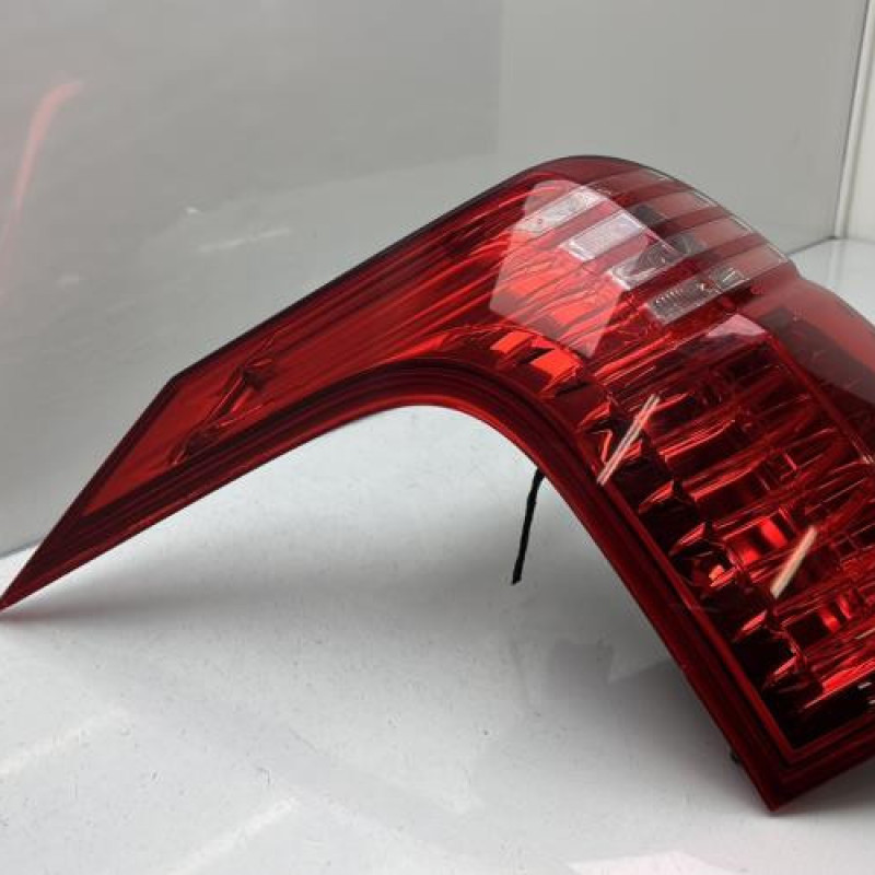 Feu arriere principal gauche (feux) PEUGEOT 5008 1 Photo n°2