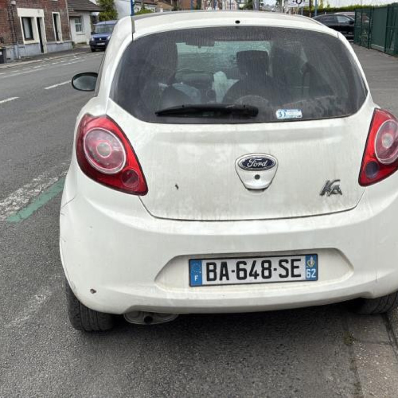 Reservoir essence FORD KA 2 Photo n°4