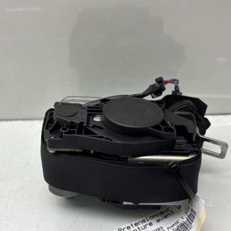 Pretensionneur de ceinture avant gauche MERCEDES CLASSE CLS 219 Photo n°2