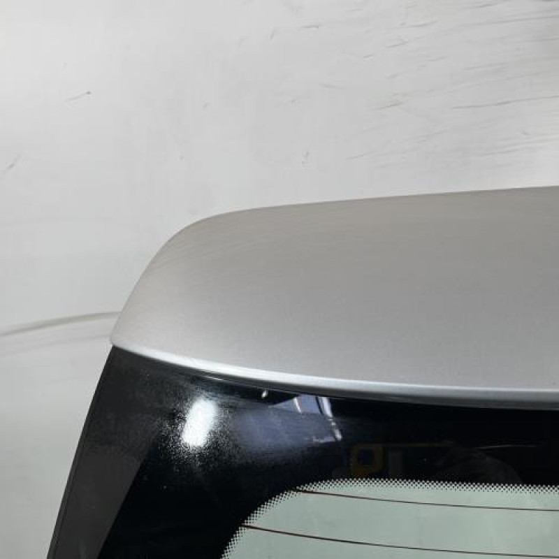 Malle/Hayon arriere MERCEDES CLASSE E 211 Photo n°2