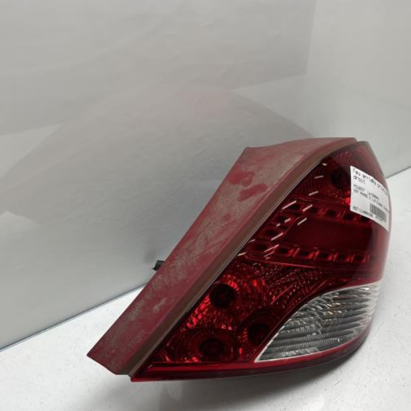 Feu arriere principal droit (feux) PEUGEOT 207 Photo n°3