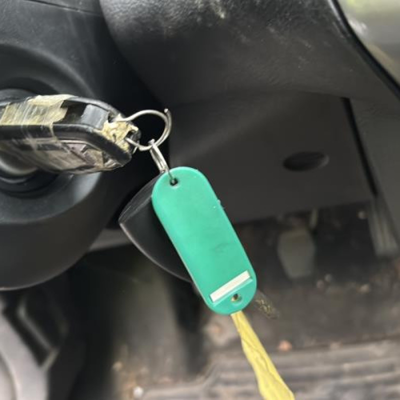 Reservoir essence FORD FOCUS 3 Photo n°18